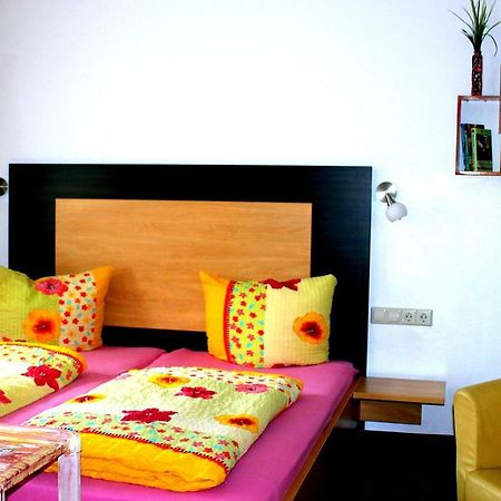 Donau Pension ทุทลิงเงน ภายนอก รูปภาพ