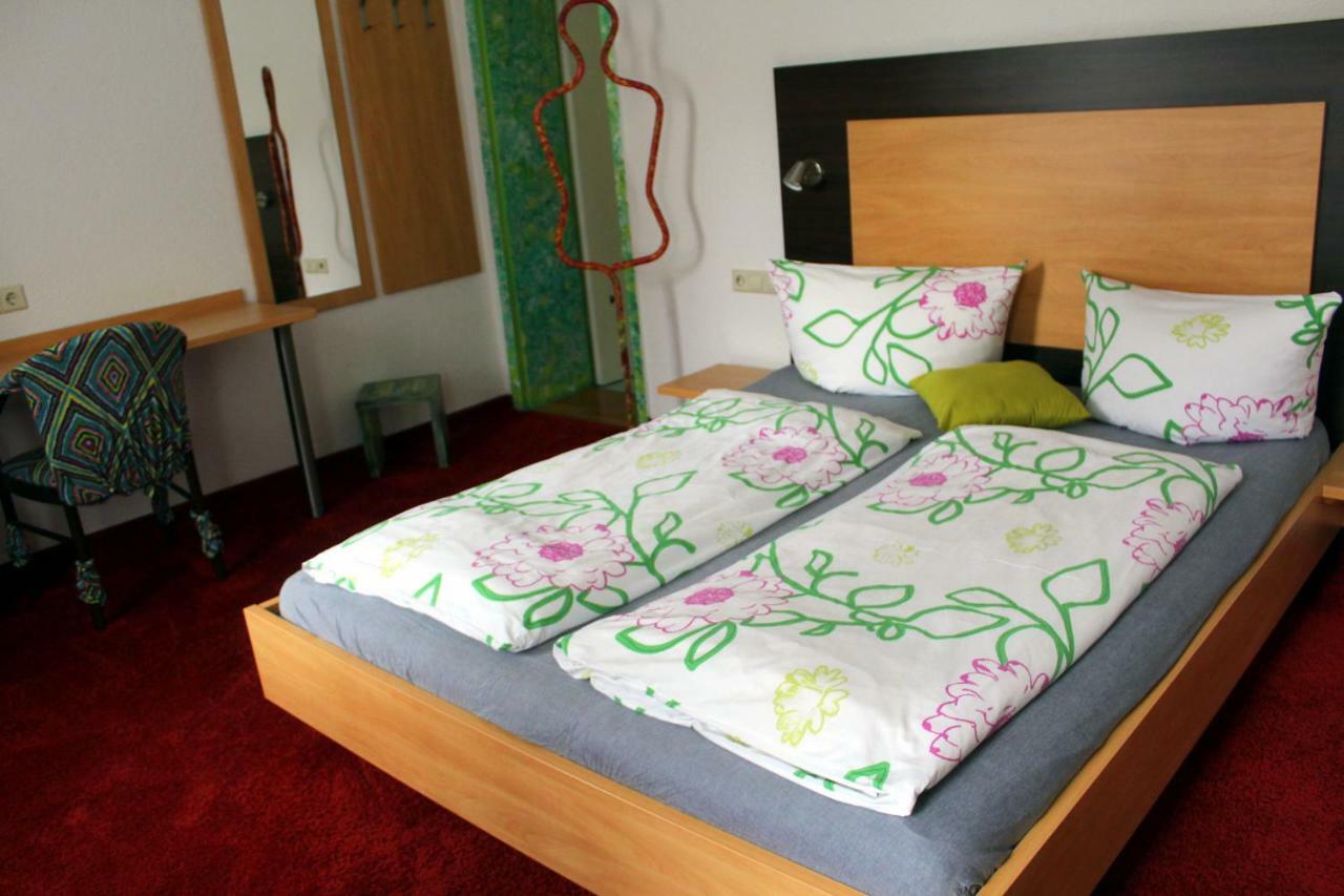 Donau Pension ทุทลิงเงน ภายนอก รูปภาพ